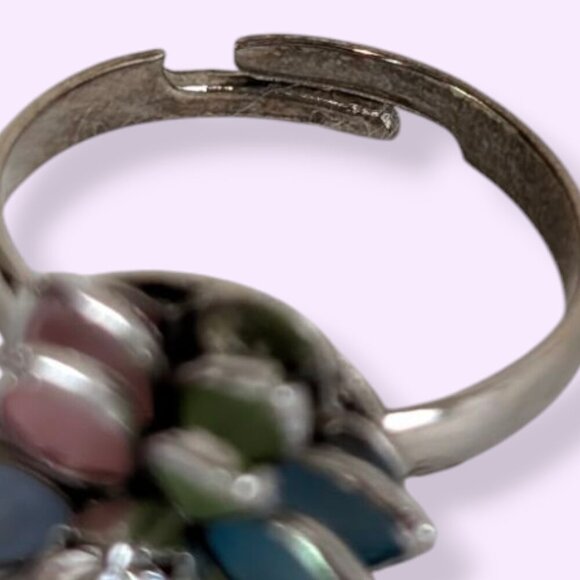 (2/$20) Colourful Flower Rhinestone Ring - Picture 6 of 8